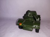 Bnk jc Dinky 670 Armoured Car
