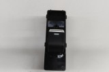 Buton geam ușă st&acirc;nga spate MAZDA 6 Estate GJ, GL 2020 OEM: GMM6-66-380A 30464271