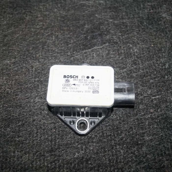 Senzor de accelerație AUDI A4 8K2, B8 2009 OEM: 8K0907637C0265005738 | 2893081