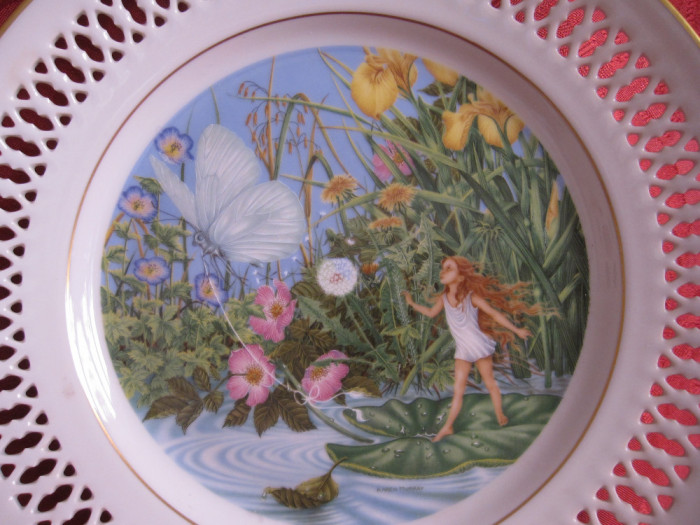 FARFURIE DECORATIVA PORTELAN COPENHAGEN DANEMARCA POVESTI THUMBELINA ANDERSEN