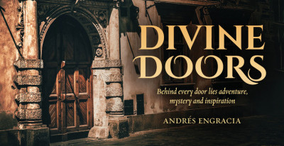 Divine Doors: Behind Every Door Lies Adventure, Mystery and Inspiration foto