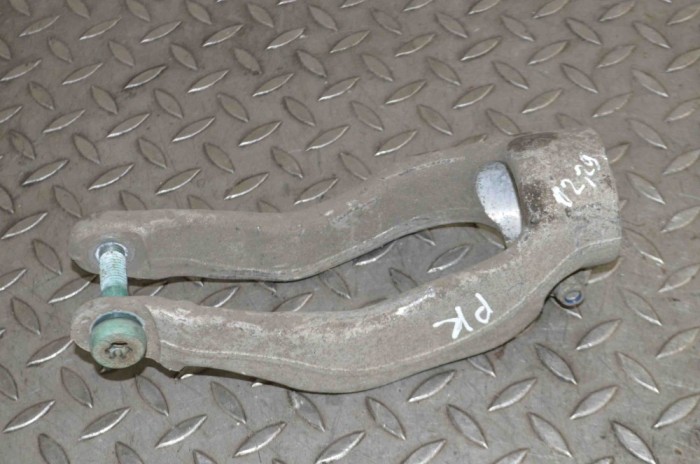 Braț inferior st&acirc;nga față JAGUAR F-PACE X761 2017 OEM: CX73-3463-AC