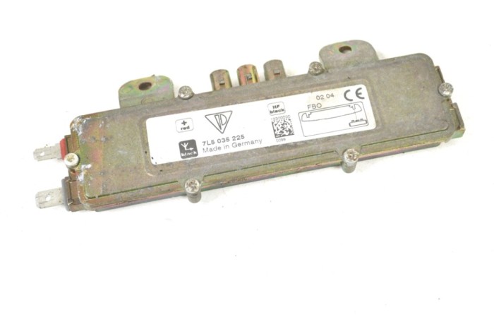 Amplificator de antena PORSCHE CAYENNE 9PA 2007 OEM: 7L5035225 12211846