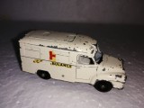 bnk jc Matchbox 14c Bedford Lomas Ambulance