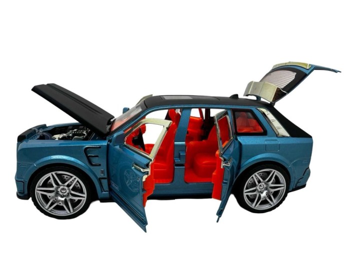 Macheta Rolls Royce Cullinan albastru replica sunet, lumini, claxon, deschide tot