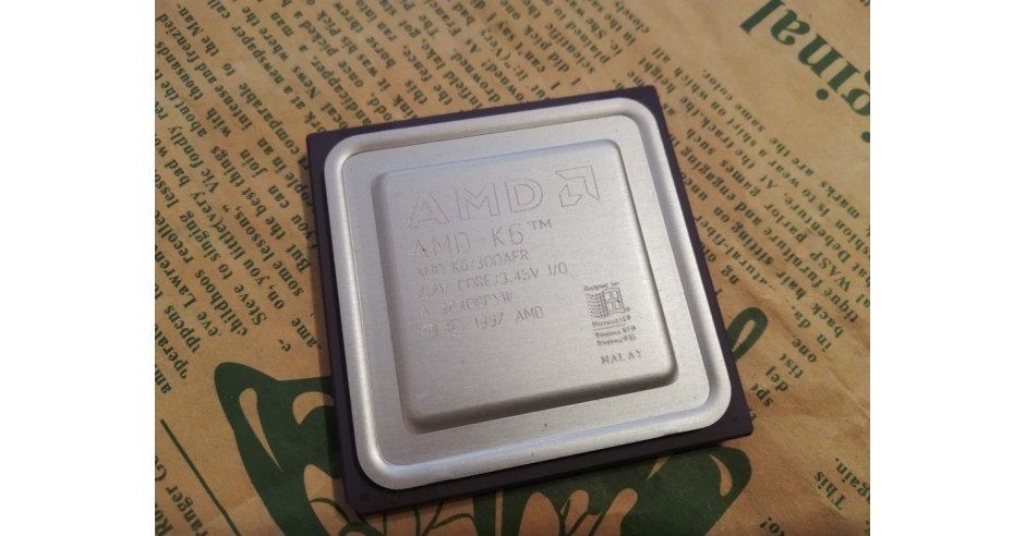 Processeur AMD K6-2/300 AFR – Testé OK (occasion)