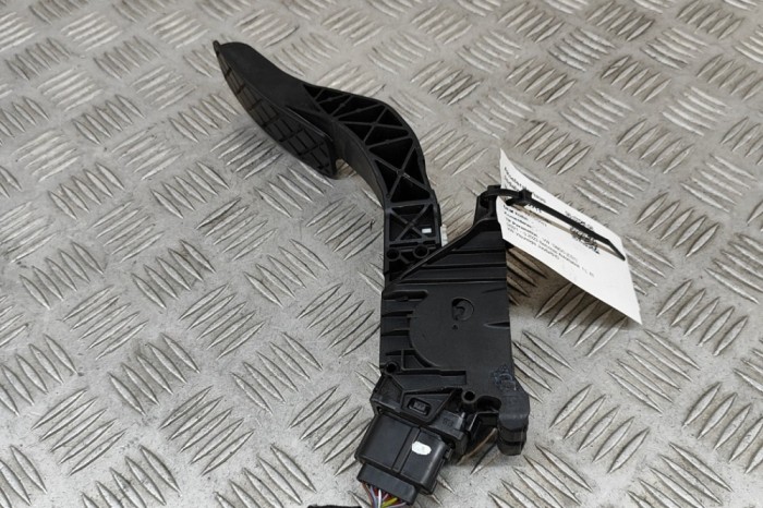 Pedala de accelerație VW TAIGO CS1 2023 OEM: 2Q2723503A 30082711