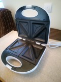Aparat pentru Sandwichuri aro Sandwich Maker ST750