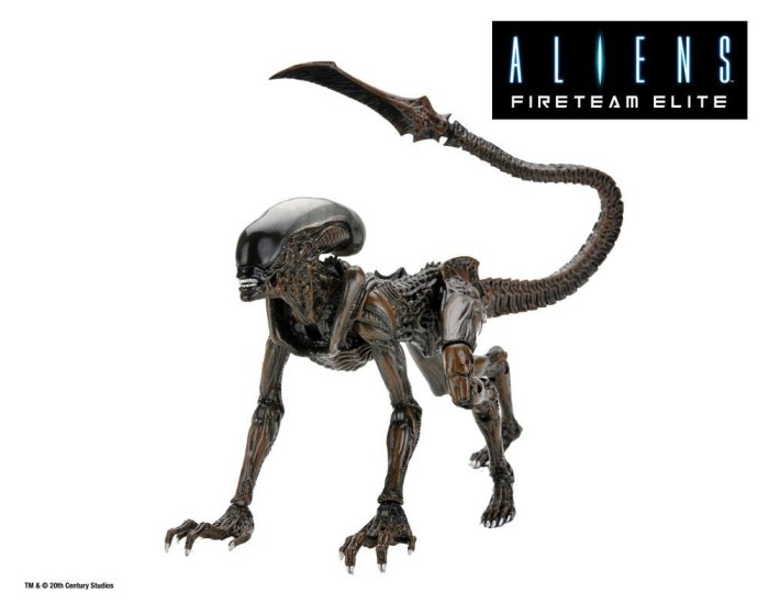 Aliens: Fireteam Elite Action Figure Runner Alien 23 cm