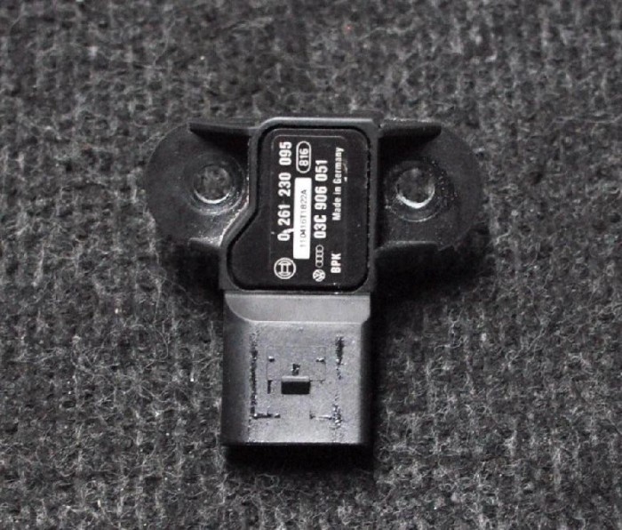 Senzor MAP AUDI A4 Avant 8K5, B8 2009 OEM: 026123009503C906051 2403191