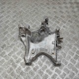 Suport Punte Dreapta Audi A4 8W2 B9 (2018) OEM 8W0399296E Original