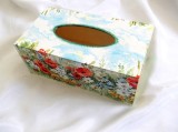 Cutie de servetele din lemn cu model de flori camp 46505