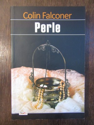 PERLE-COLIN FALCONER foto