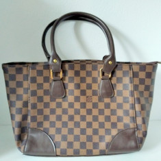 * Poseta Louis Vuitton Paris, geanta dame, maro, 23x30x11cm, 2 compartimente