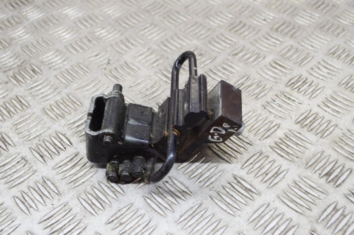 Balama ușă dreapta spate AUDI A8 D3 4E2, 4E8 2007 OEM: 4E0833336D 14733857