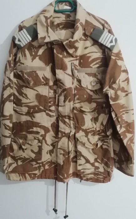 M2 - Scurta militara mozaic desert - maistru militar - piesa de colectie!!