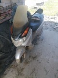 Dezmembrez scuter Suzuki burgman 150