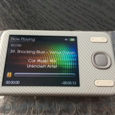 MP3 DE TOP CREATIVE ZEN X-FI STYLE DE 8 GB FUNCTIONAL.CITITI VA ROG DESCRIEREA!