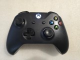 Controller original Wireless Microsoft Xbox One (Model 1708) - Bluetooth &amp; Jack 3.5mm