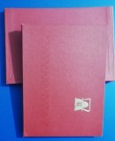 A13 9 - Clasor foarte vechi - mixt - contine 265 timbre straine si 305 romanesti