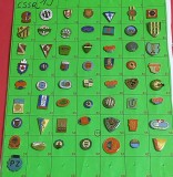 Lot 57 insigne fotbal CEHIA si SLOVACIA (CEHOSLOVACIA) - sistem de prindere ac lung (majoritatea model vechi!)