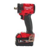 Cheie de impact Milwaukee 1 2, &sup3; 339Nm 18V M18FIW2F12-502X, M18 FUELtm compacta cu inel de fixare, cod 4933478444, 2 x M18 B5 acumulator, M12-18 FC in