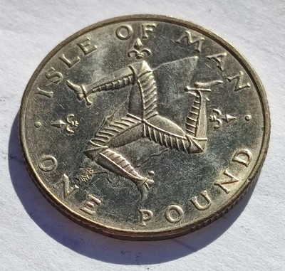 344. Moneda Isle of Man 1 pound 1978 (Triskele Over Map) foto