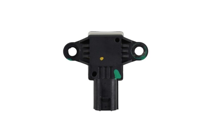 Senzor de impact dreapta față KIA EV6 CV 2021 OEM: 95930-S1000 25771193