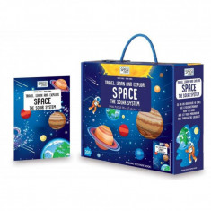 Carte pentru copii Cunoaste si exploreaza Spatiul cosmic Sassi, 32 pagini, puzzle inclus, 205 piese, limba engleza, 6 ani+