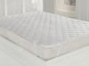 Protectie saltea matlasata Protecta by Coneltex, dimensiuni 200x200 cm, dreptunghiulara, densitate 100 g/mp, umplutura fibra siliconizata antialergica