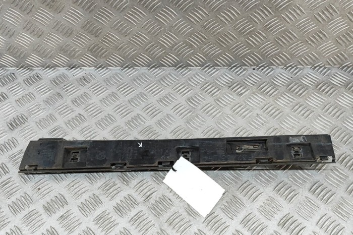 Suport prag lateral st&acirc;nga spate BMW 4 Coupe F32, F82 2014 OEM: 7285795 29482958