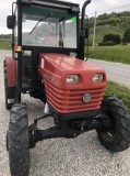 Tractor Universal 533 DT