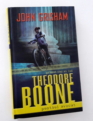 John Grisham Primul caz al lui Theodore Boone foto