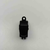 Buton geam ușă st&acirc;nga spate NISSAN LEAF ZE0 2016 OEM: 25411-1KL5A | 30468313