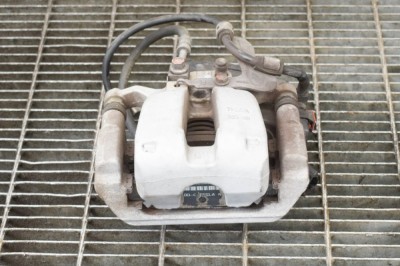 Etrier de fr&amp;acirc;nă dreapta spate TESLA MODEL 3 2018 OEM: 1098483-00-E,1044624-00-F 10880178 foto