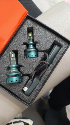 Set 2 becuri led auto V14 H7 40000lm 220W 6500k foto