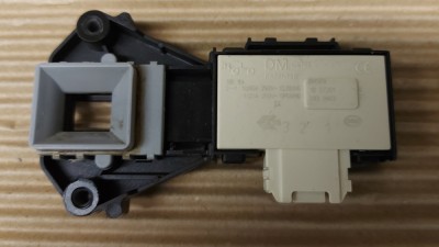 Mecanism inchidere usa Masina de spalat WHIRLPOOL AWO/C 72200 / R30 foto