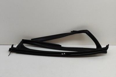 Bandou superior ușă dreapta spate AUDI A3 Limousine 8YS 2022 OEM: 8Y5839432A 24600083 foto