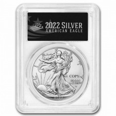 Replică după moneda de argint de 1 dollar 2022 "American silver Eagle"