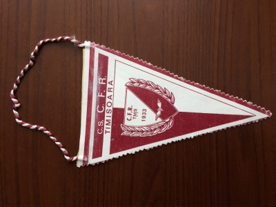 fanion CS CFR Timisoara TMS 1933 / stema oras Timisoara RSR anii &amp;#039;80 fotbal sport foto