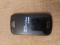 Smartphone Rar Samsung Galaxy S3 Mini VE I8200N Black/White Livrare gratuita!