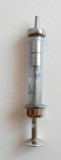 Mini seringa metalica vintage 1 ml, marca INJECTA STEINACH, obiecte de colectie