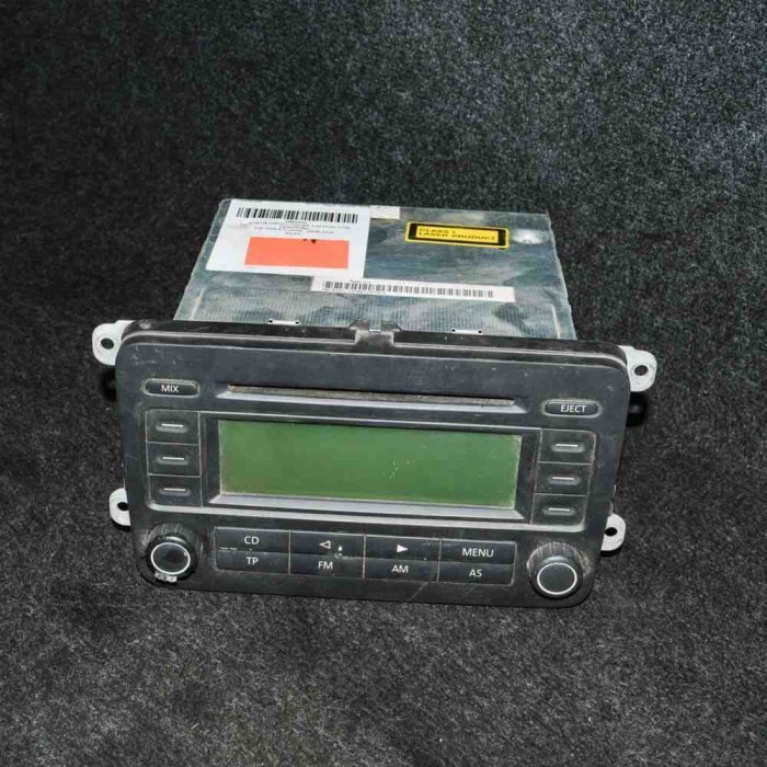 Unitate radio CD VW GOLF V 1K1 2005 OEM: 1K0035186J