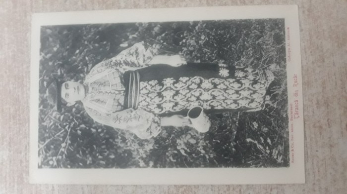 Colecția Al.Antoniu- Țărancă din Rucar.(Arges)