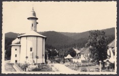 Lot 2 x fotografii format carte postala Manastirea Varatec - anii '30 '40