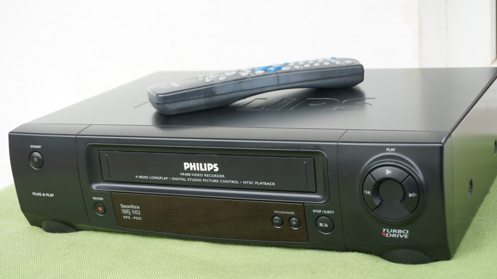 Video recorder VHS Philips VR400A stereo Hi-Fi, SCART | Okazii.ro