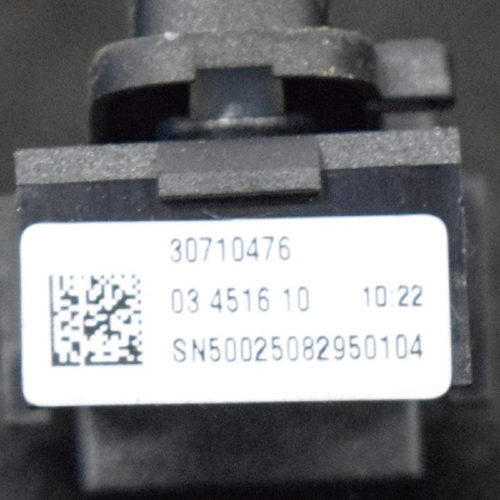 Comutator VOLVO XC70 II 2010 OEM: 30710476 2672427