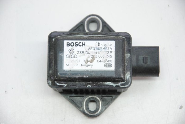 AUDI A8 D3 4E2, 4E8 2006 OEM: 8E0907637A SKU: 2358477