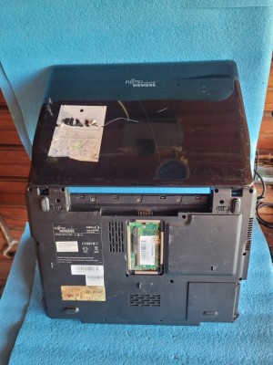 laptop Fujitsu Siemens Amilo SI2636 - pentru piese - foto
