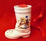 ORNAMENT DE CRACIUN, DIN PORTELAN- MARCAJ KONIGL. Pr. TETTAU H8CM